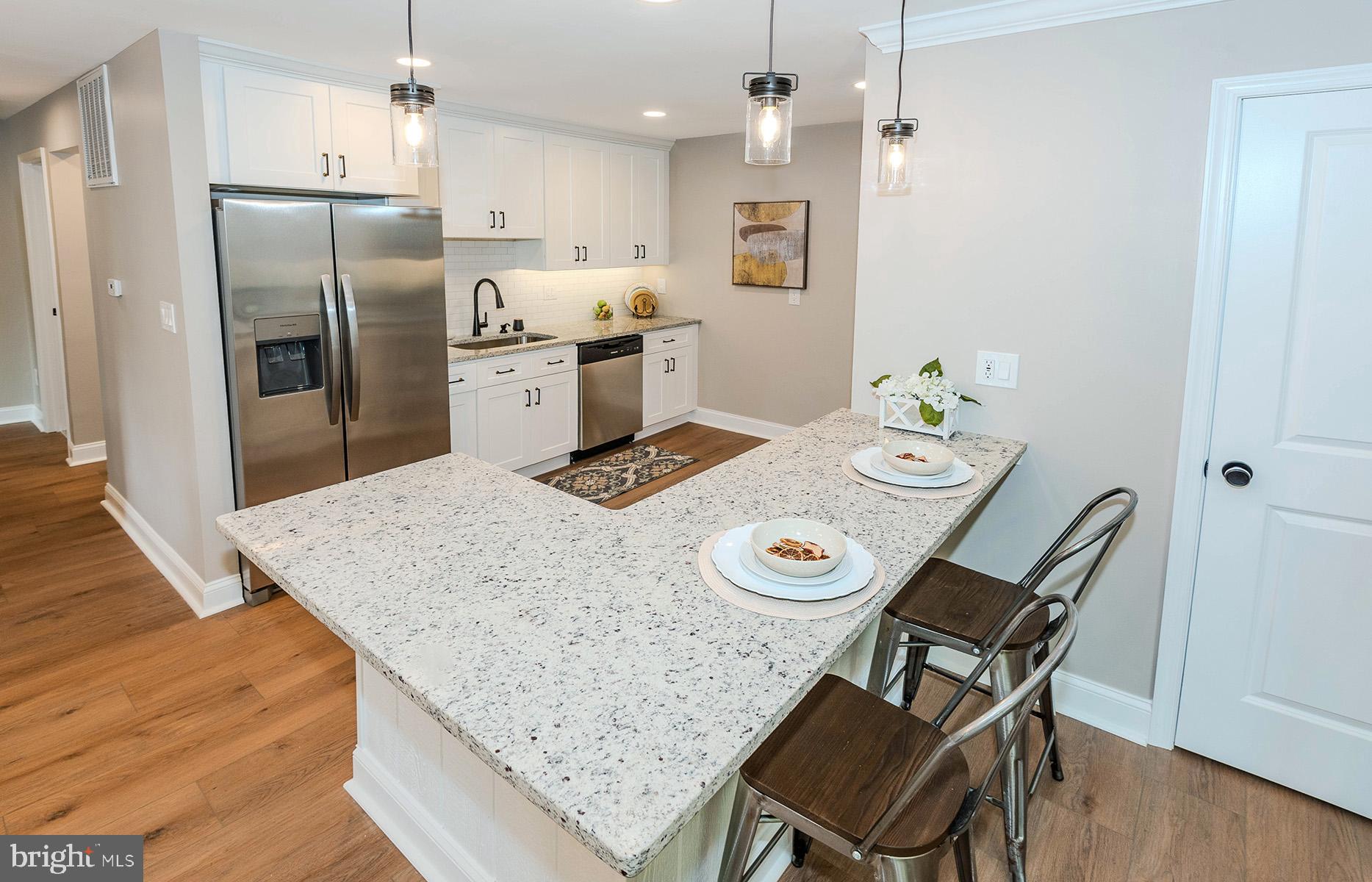 QUEENS PARK - Residential