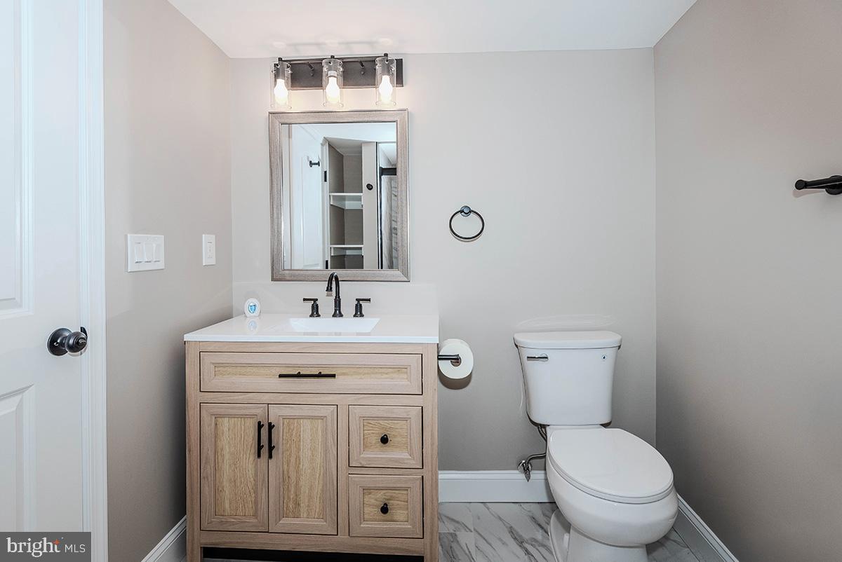 QUEENS PARK - Residential