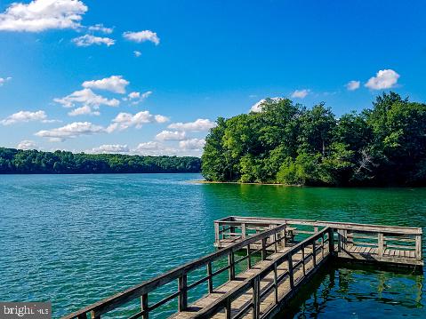 THE WATERS AT LAKE ANNA - Land