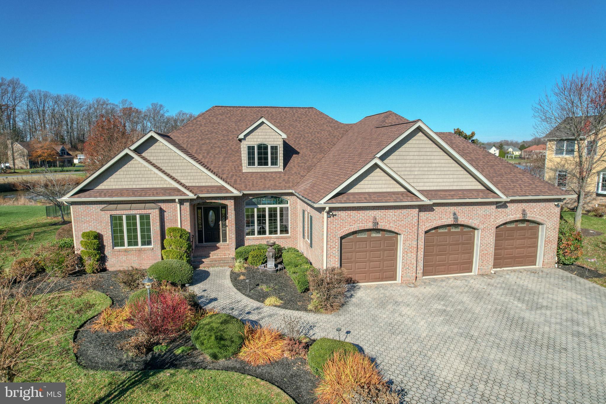 WINDSWEPT - Residential