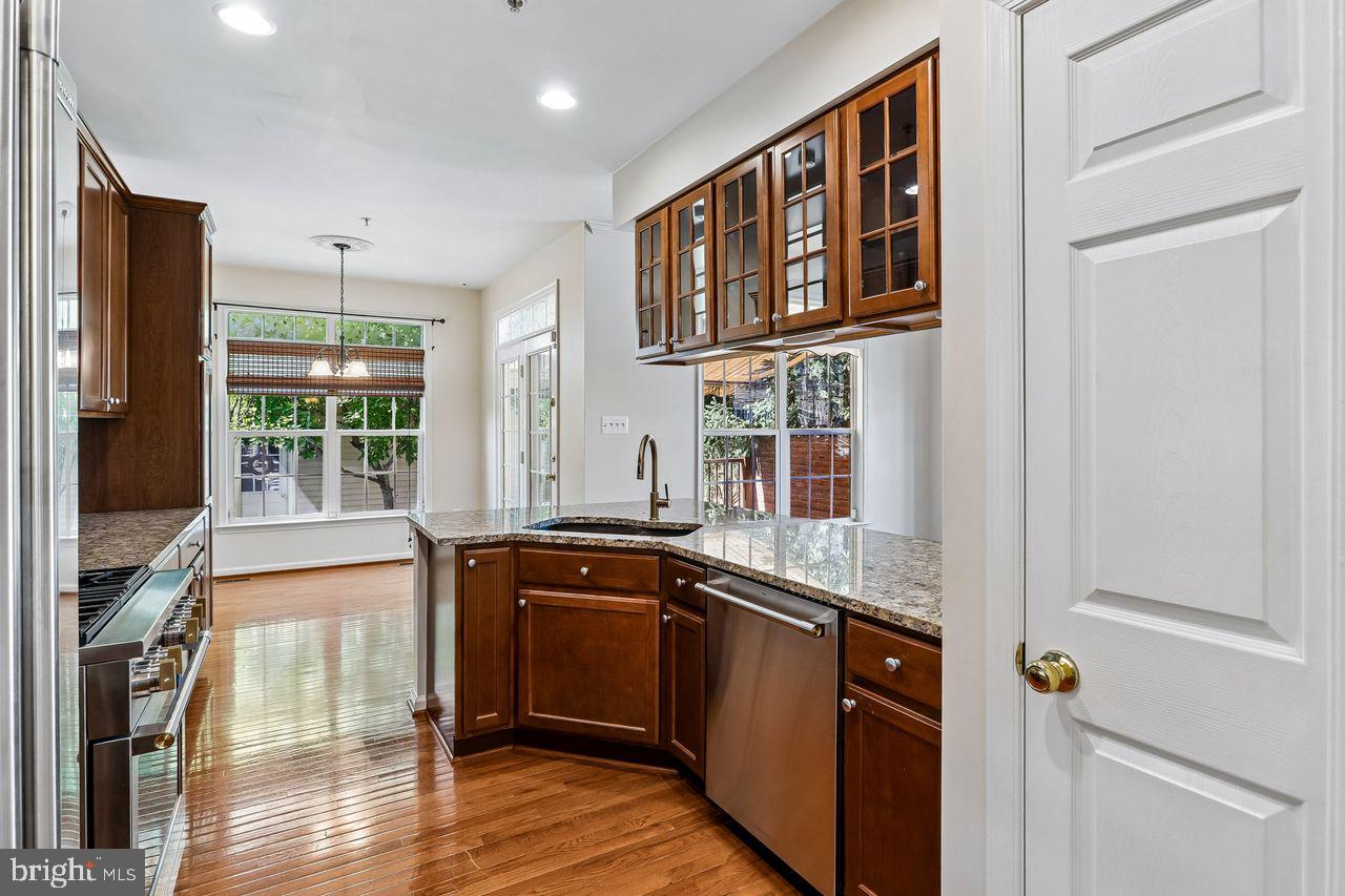 WORMANS MILL - Residential