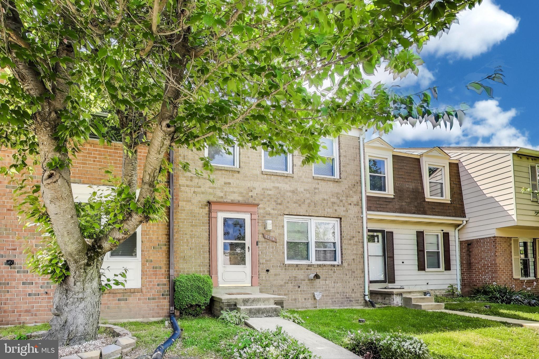 HILLCREST - Residential