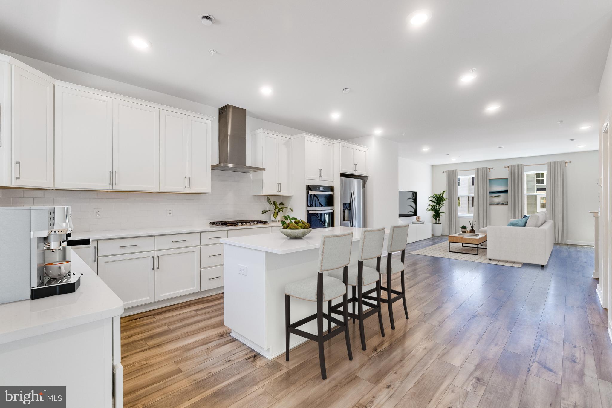 FREESTONE VILLAGE - Residential