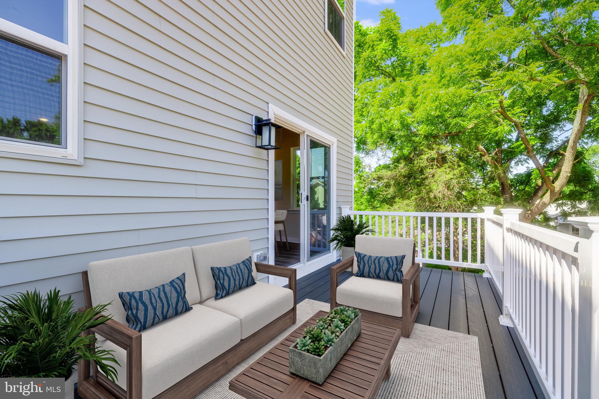 FREESTONE VILLAGE - Residential