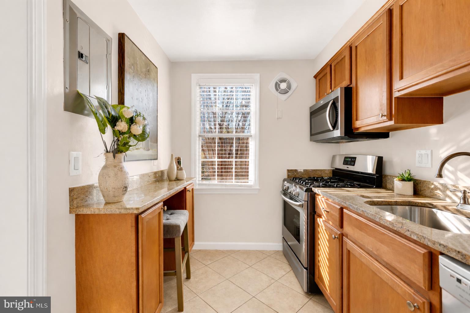 BELLE VIEW CONDOMINIUMS - Residential