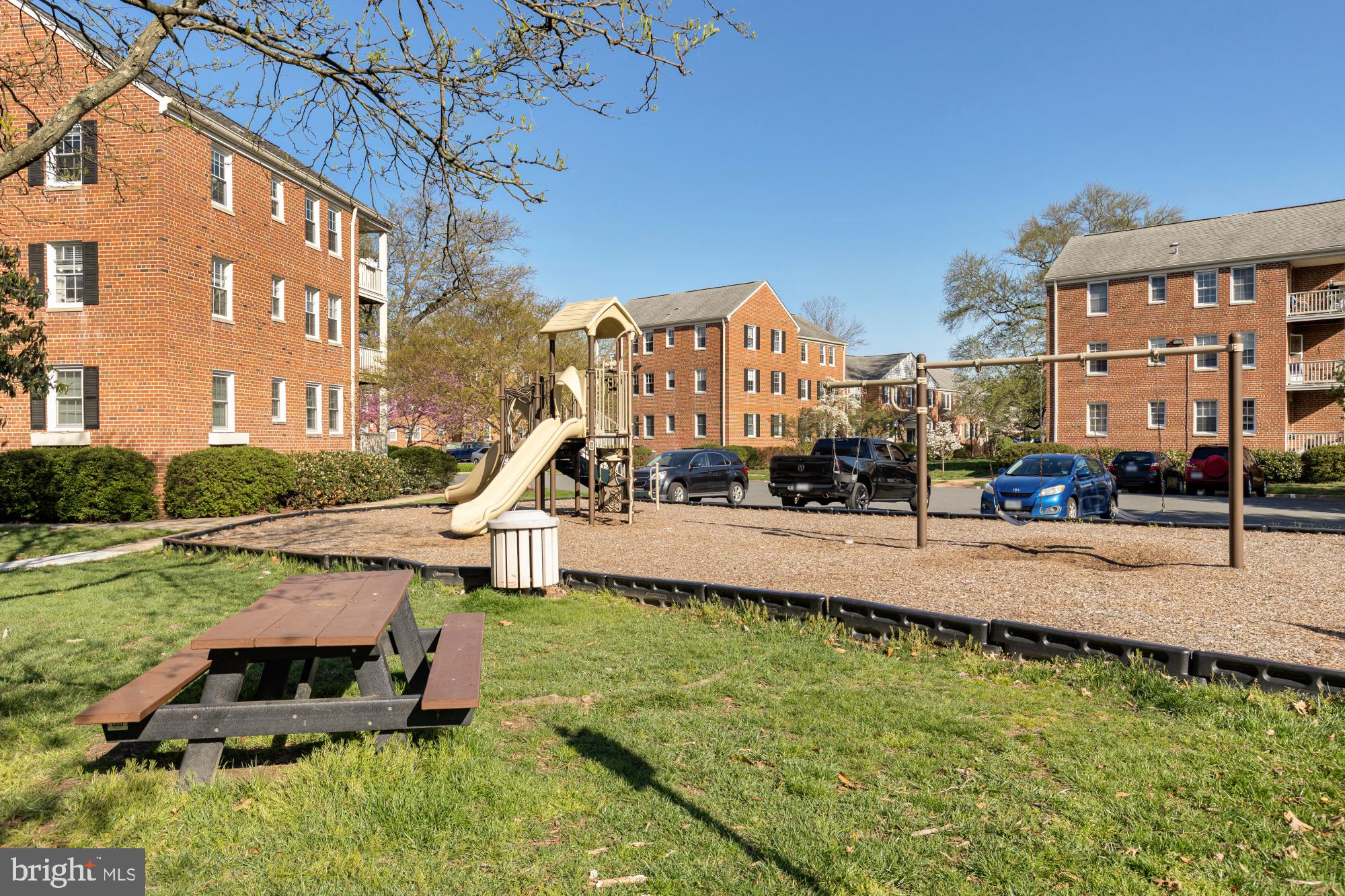 BELLE VIEW CONDOMINIUMS - Residential