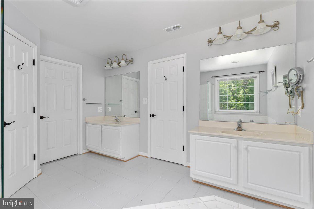 STONELEA ESTATES - Residential