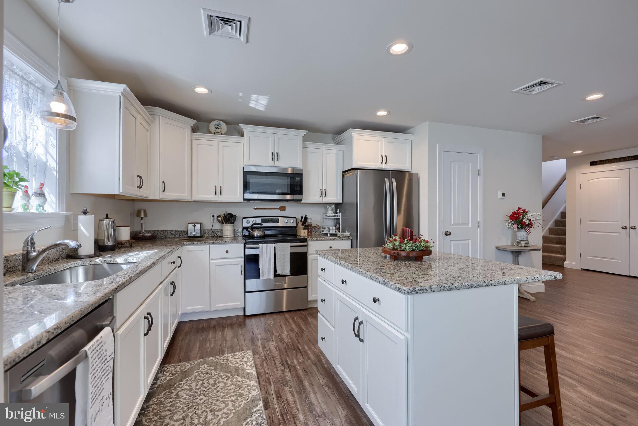 MILLWOOD HOMES AT BENNETT RUN - Residential
