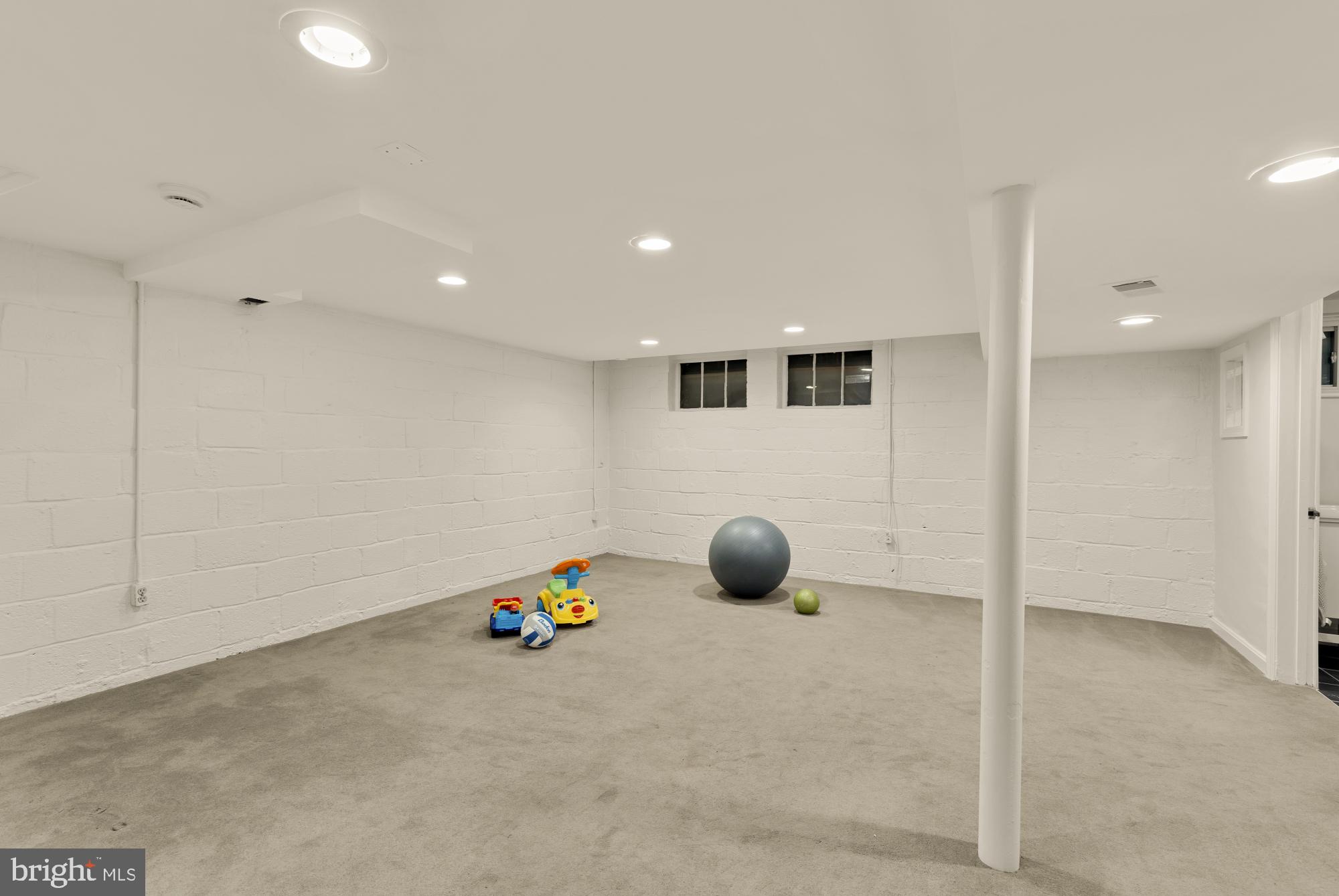 ROSEMARY HILLS - Residential