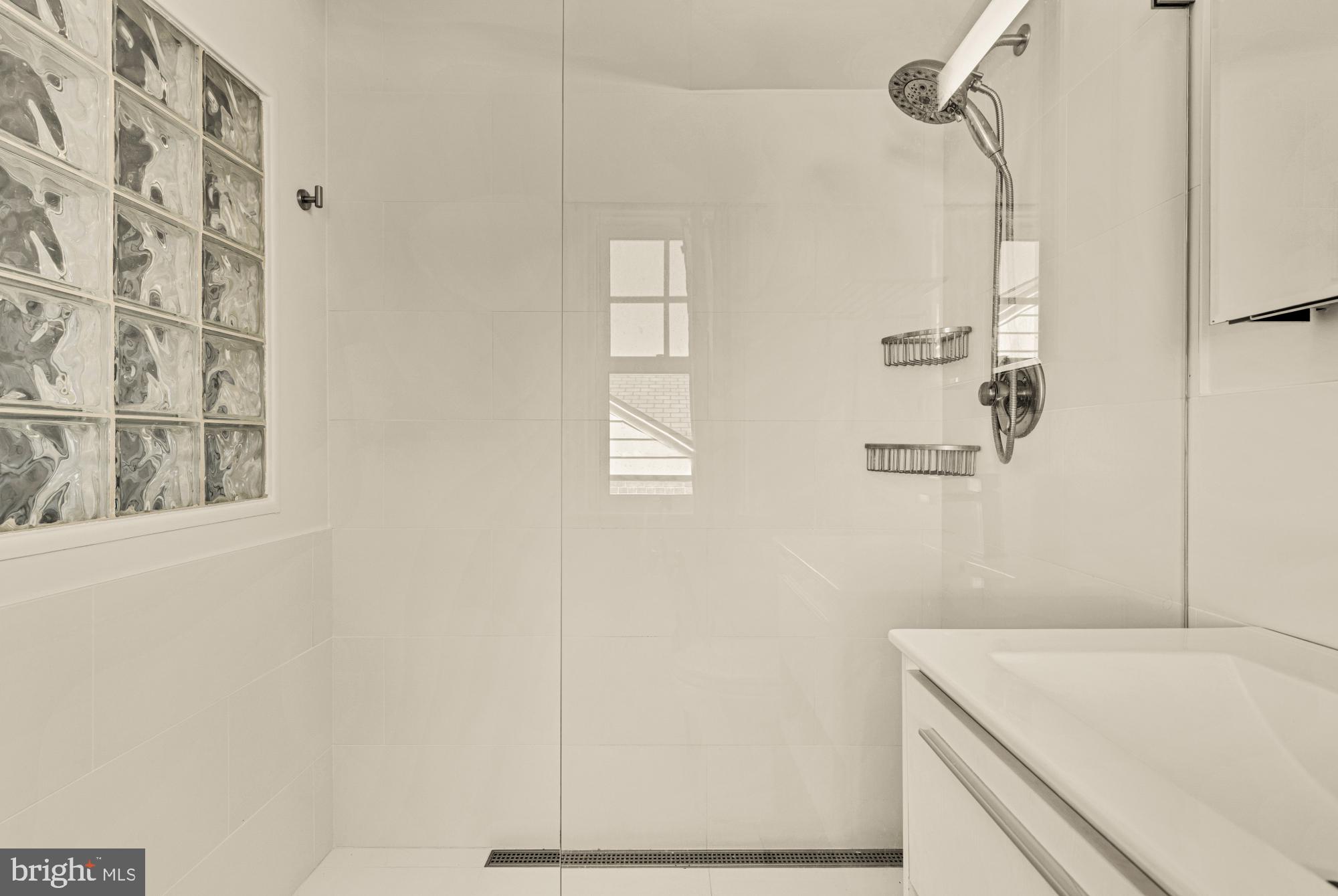 ROSEMARY HILLS - Residential