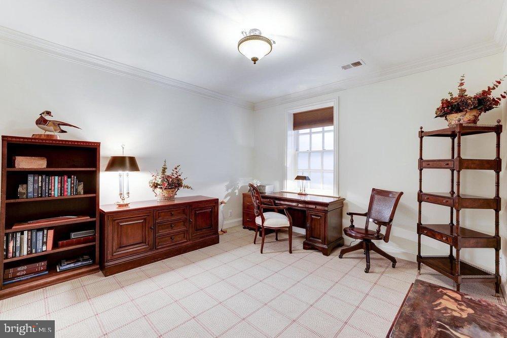 COUNTRY CLUB HILLS - Residential