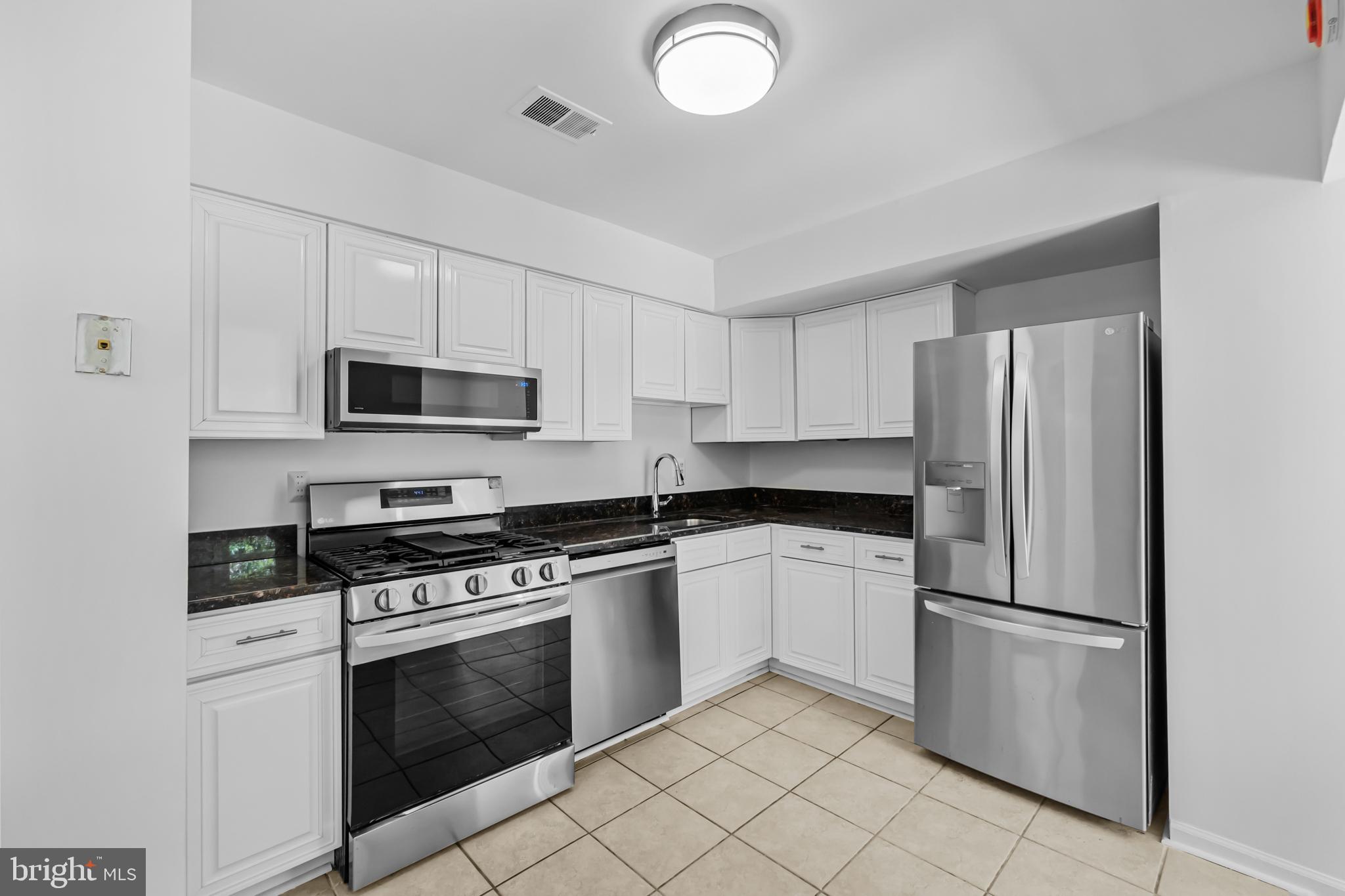 DEEPWOOD - Residential