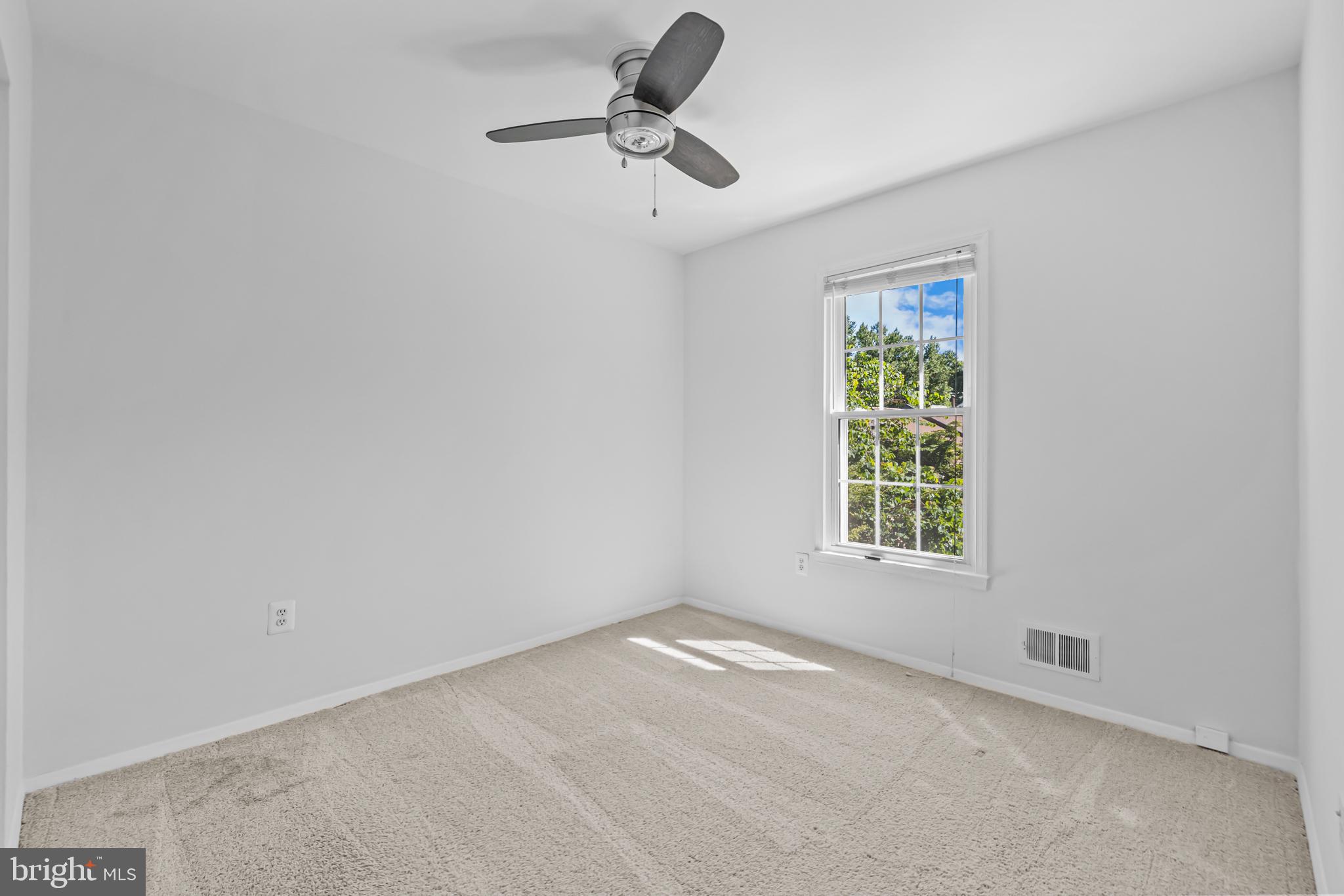 DEEPWOOD - Residential