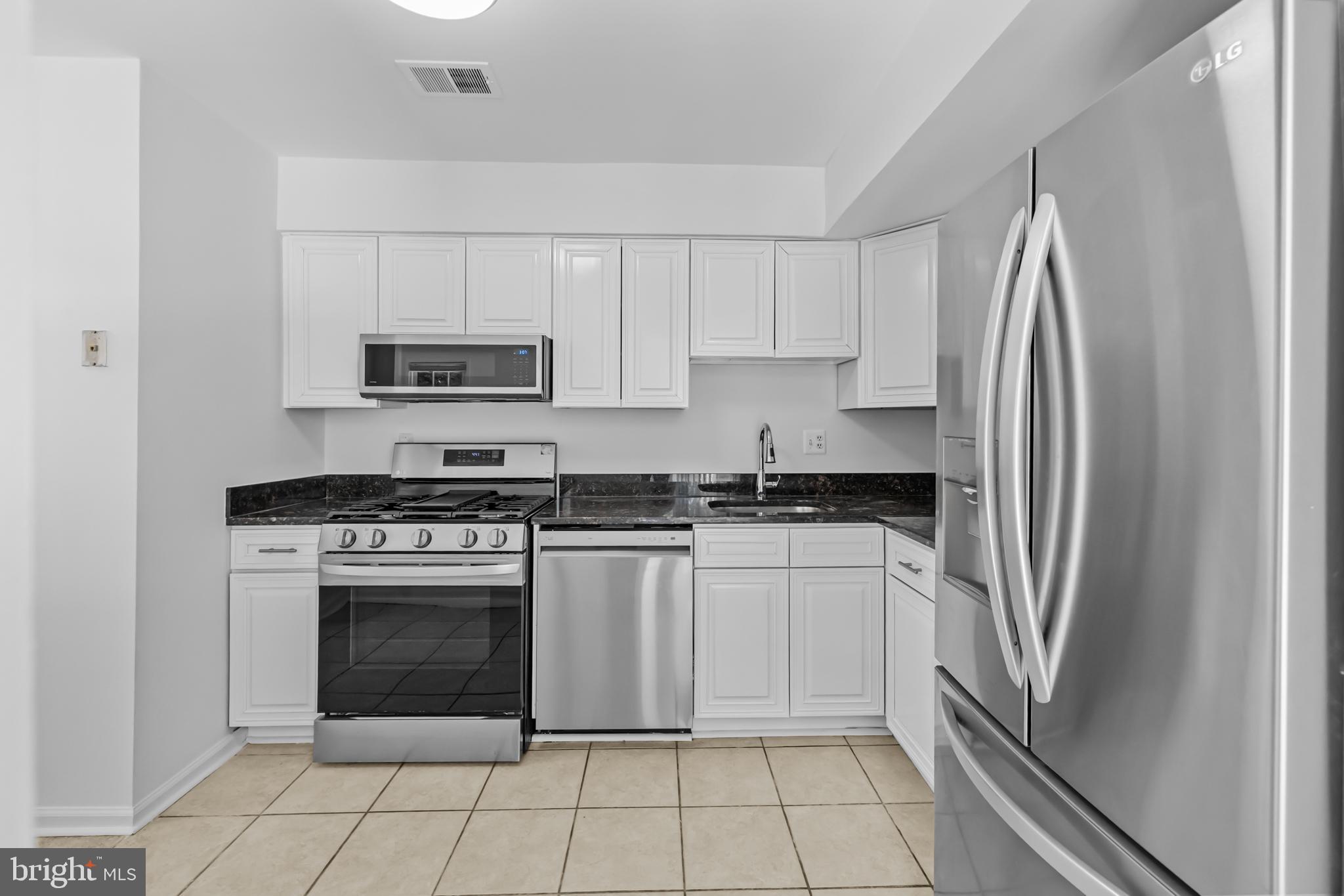 DEEPWOOD - Residential