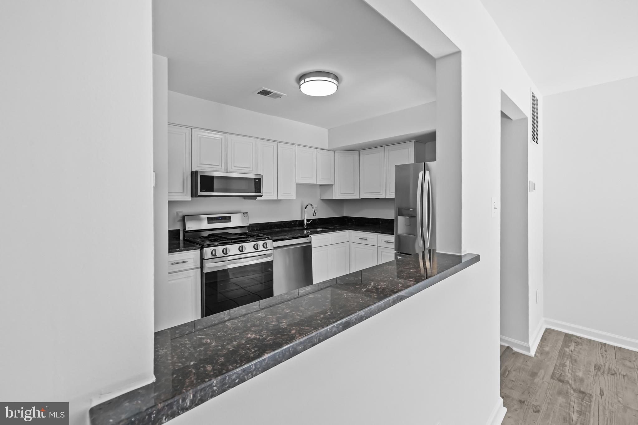 DEEPWOOD - Residential