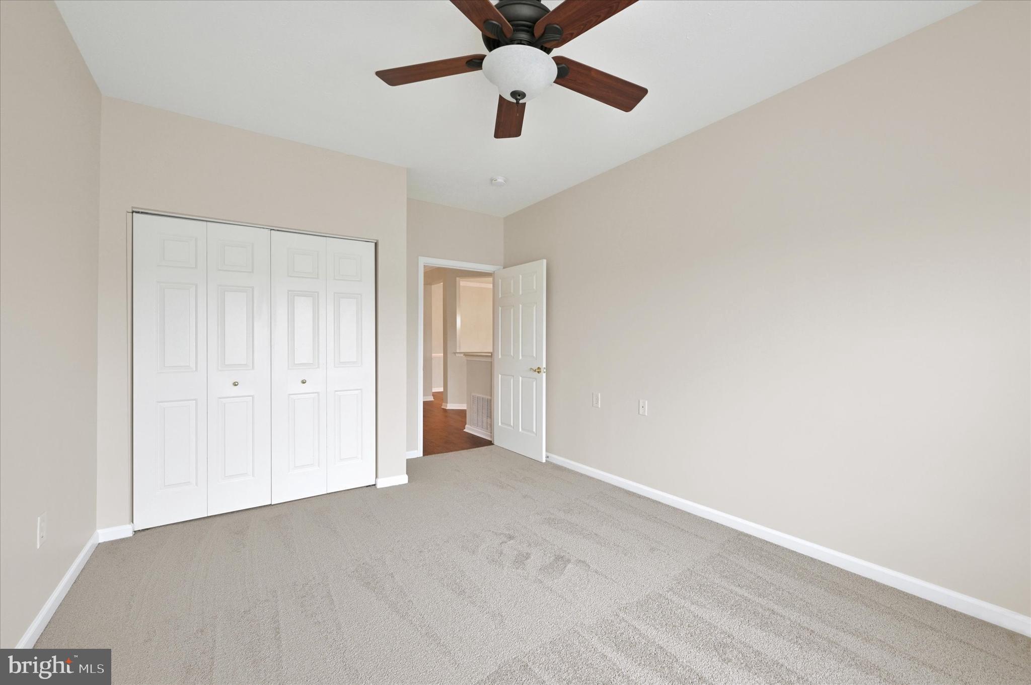 WINDSOR AT PERRY HALL FARMS - Residential