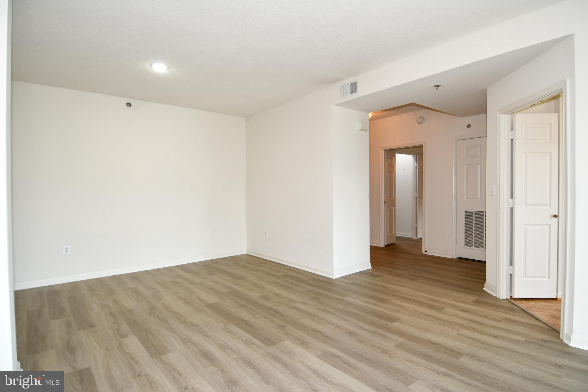 OVERLOOK AT LEISURE WORLD - Residential