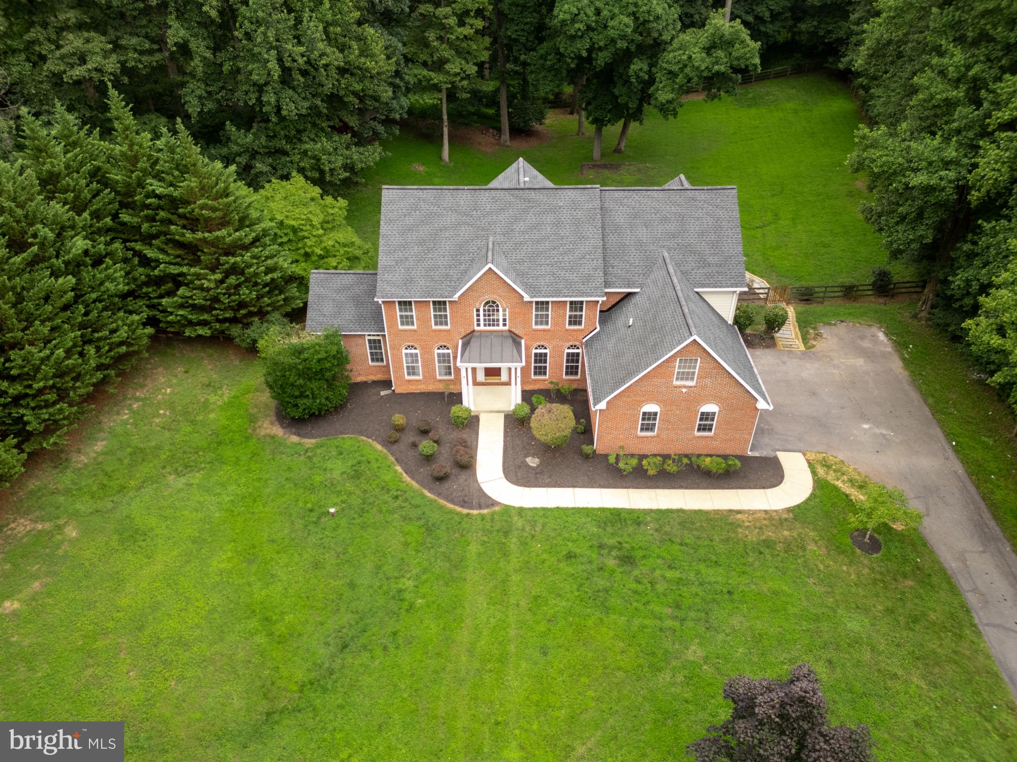 BLACK ROCK ESTATES - Residential