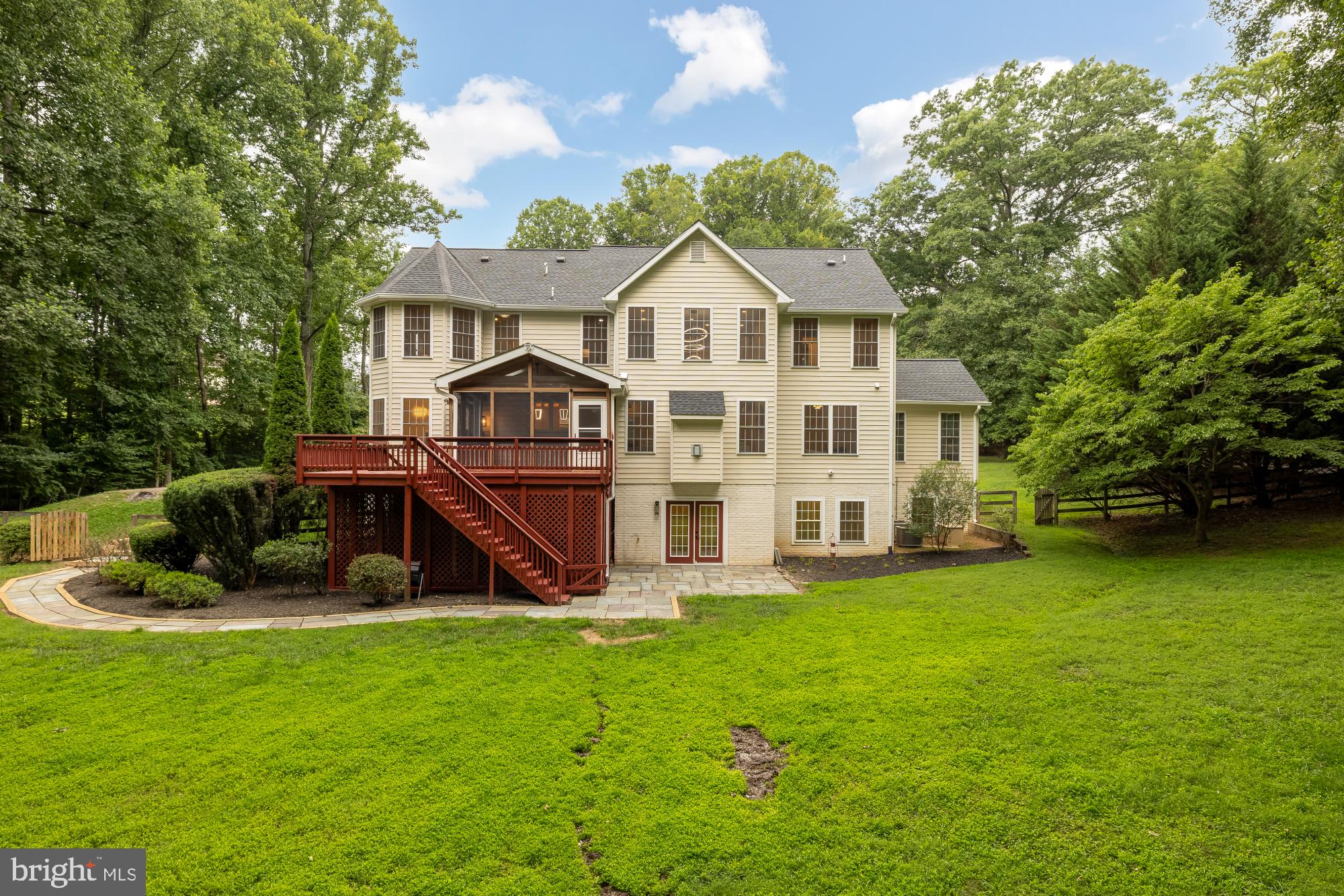BLACK ROCK ESTATES - Residential