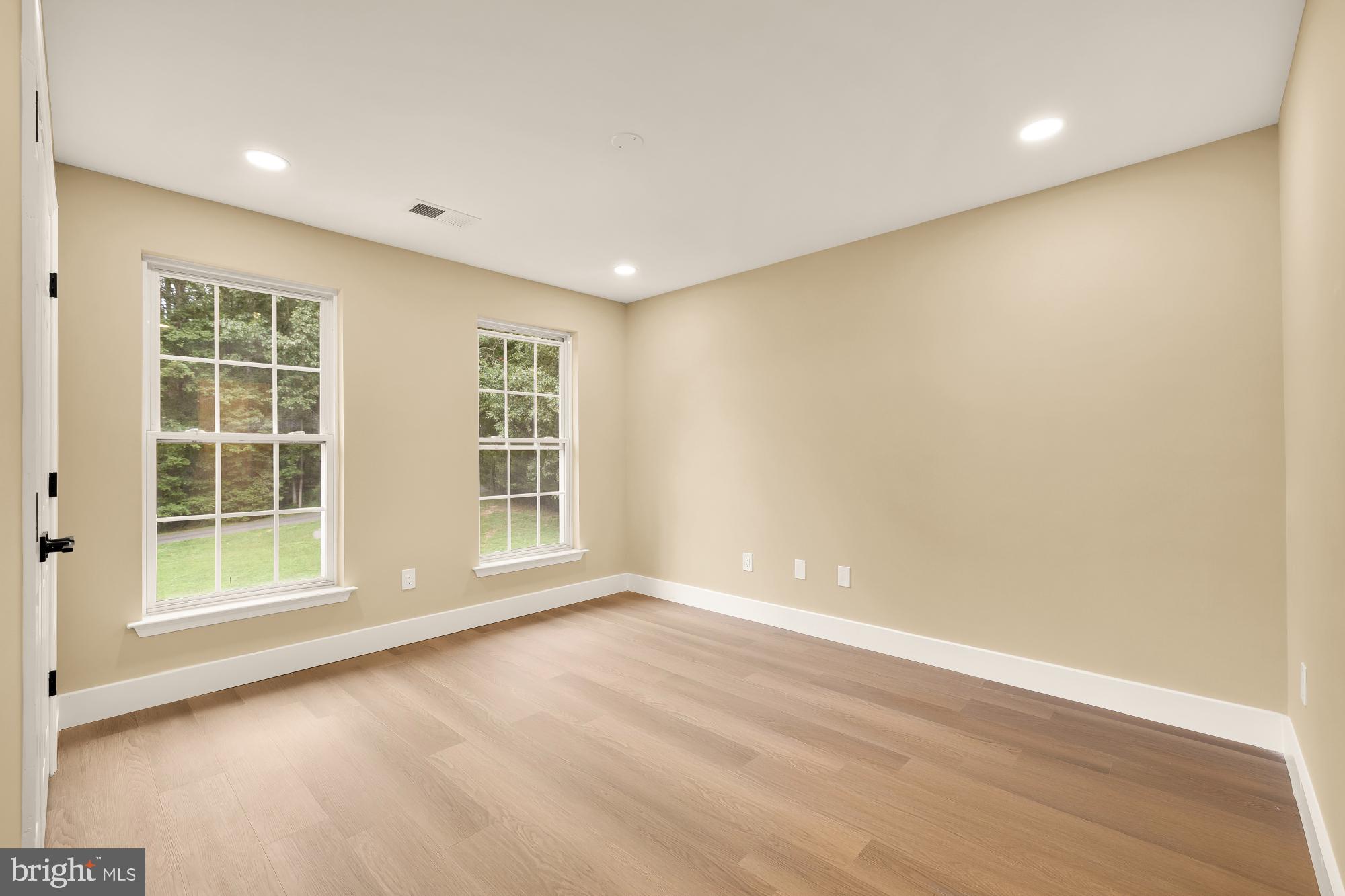 BLACK ROCK ESTATES - Residential