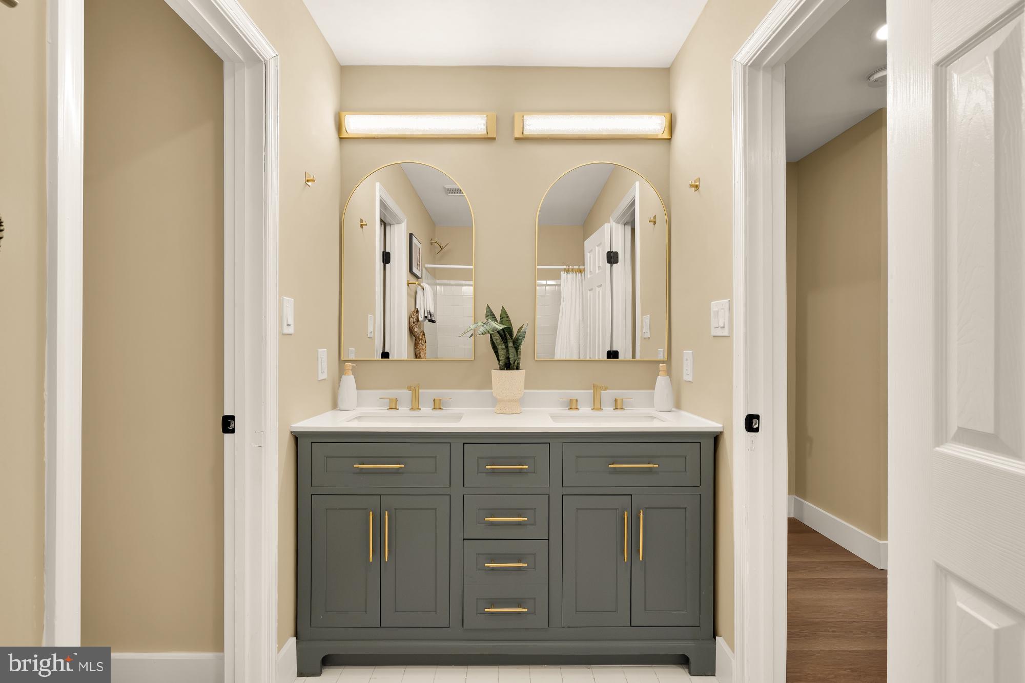 BLACK ROCK ESTATES - Residential