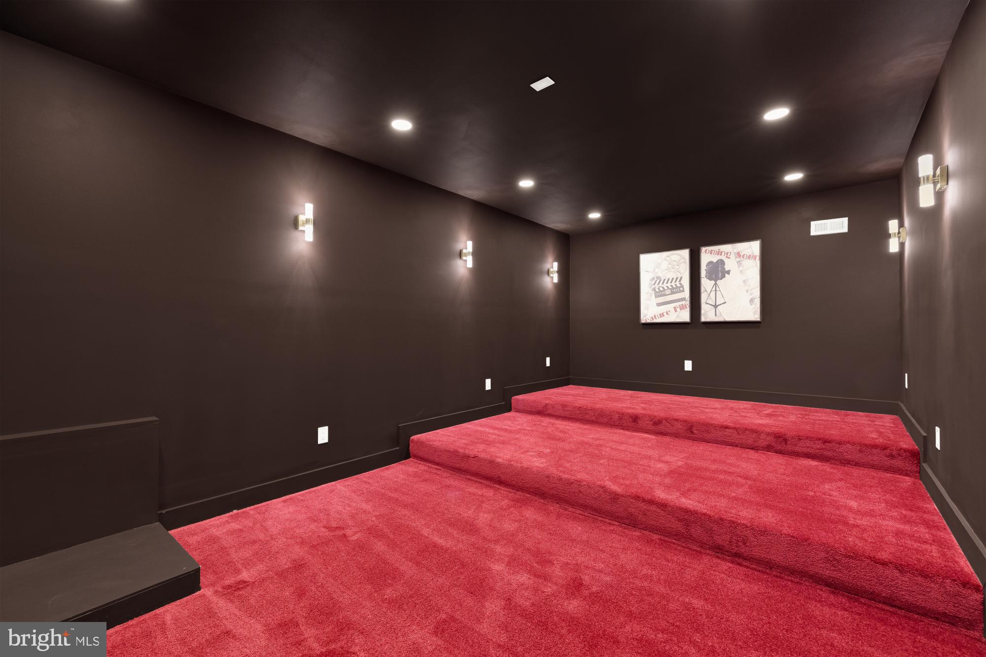 BLACK ROCK ESTATES - Residential