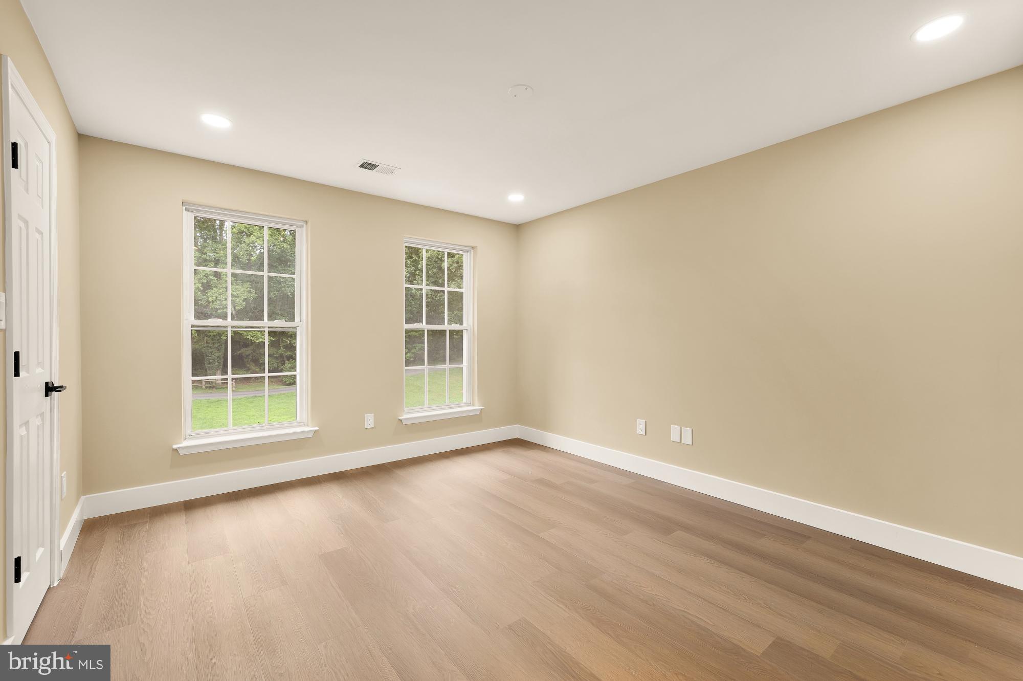BLACK ROCK ESTATES - Residential