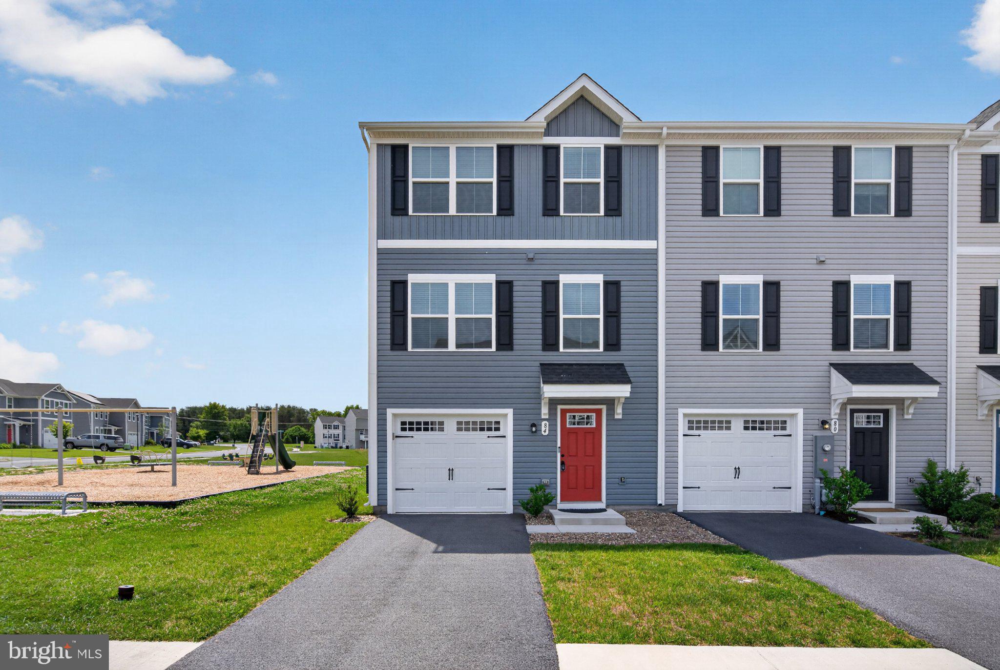 SOUTH BROOK - Residential