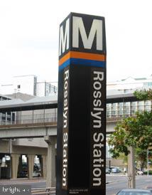 RIVER PLACE NORTH - Residential Lease