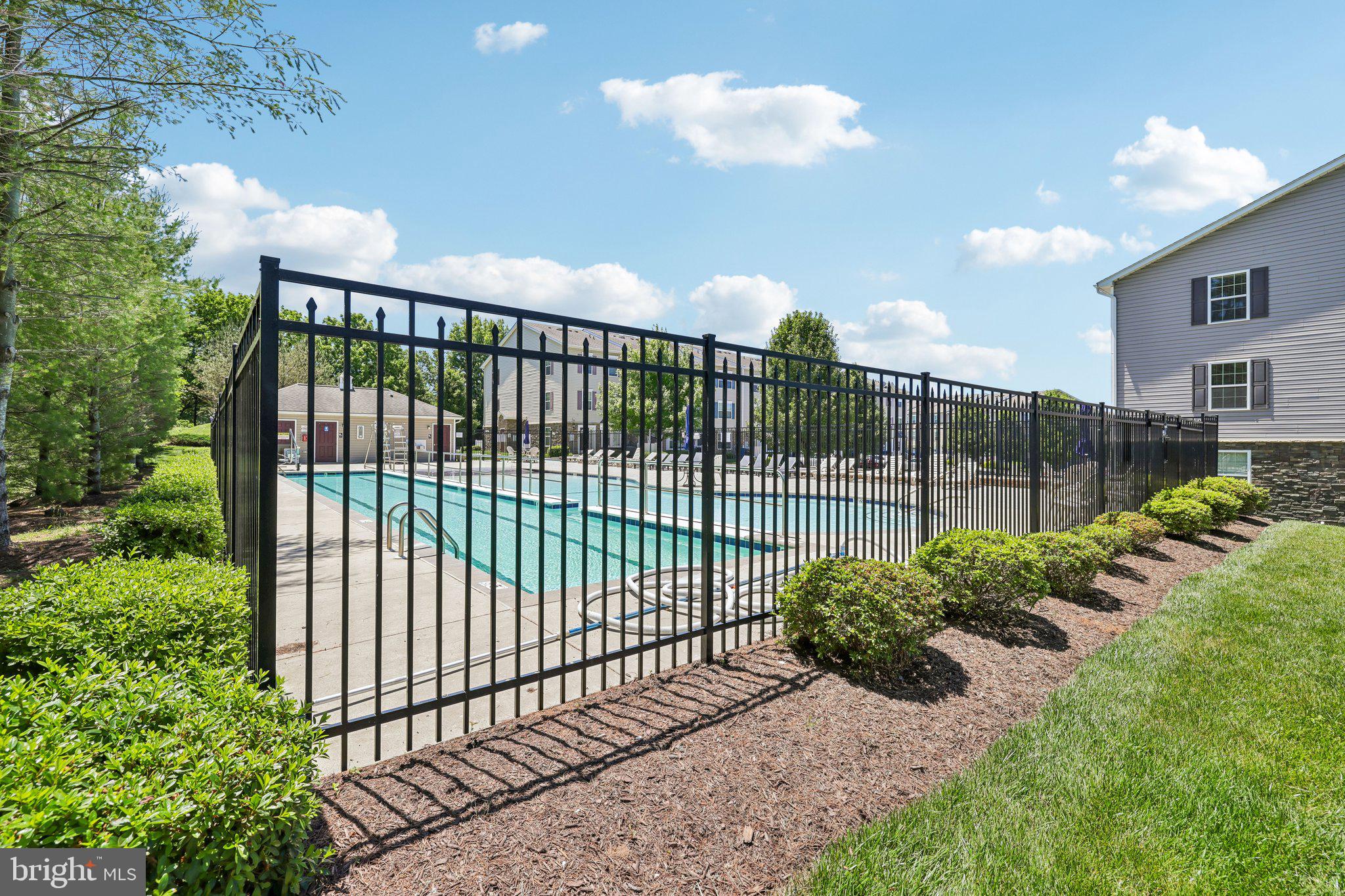 RESERVOIR RIDGE - Residential