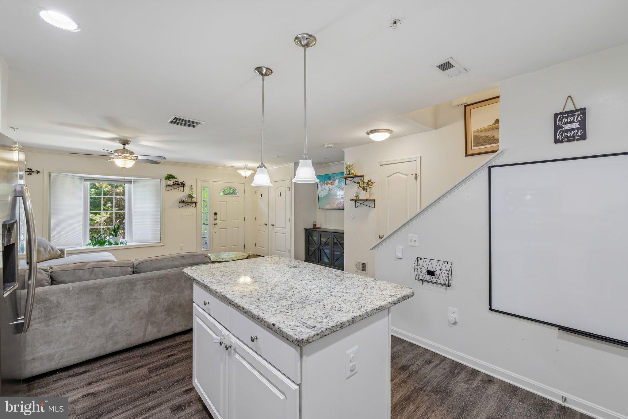 RESERVOIR RIDGE - Residential