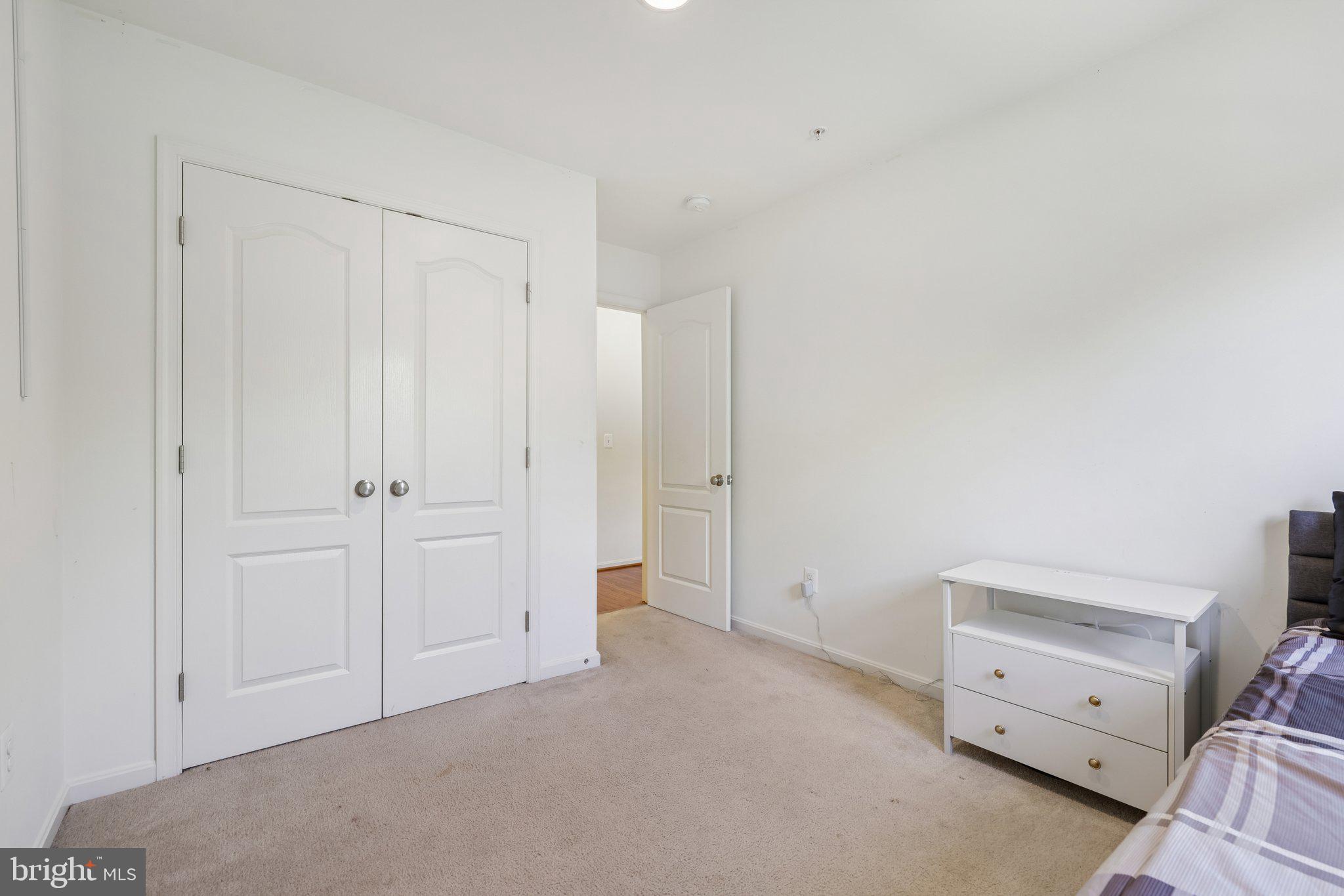 RESERVOIR RIDGE - Residential