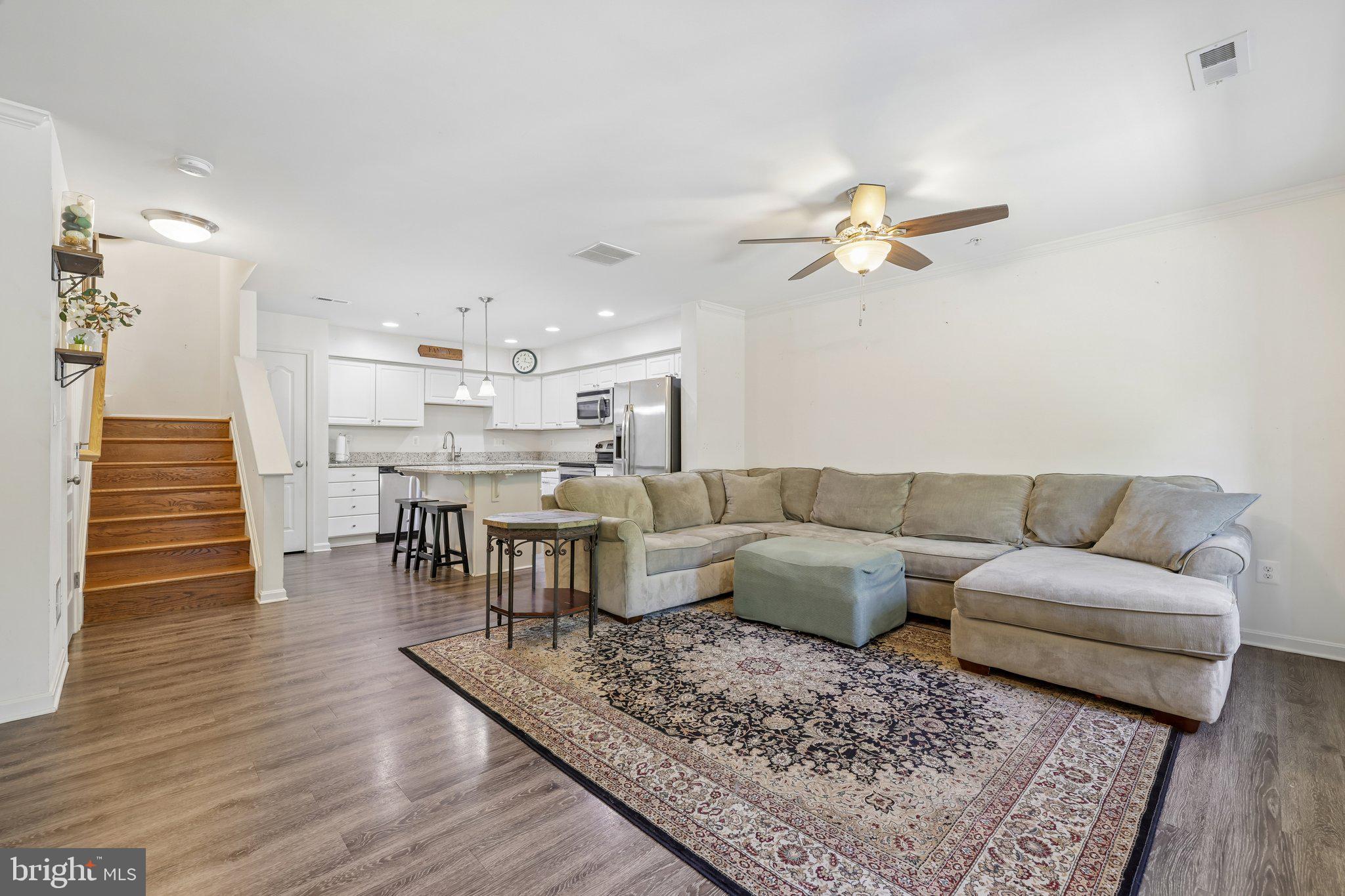 RESERVOIR RIDGE - Residential