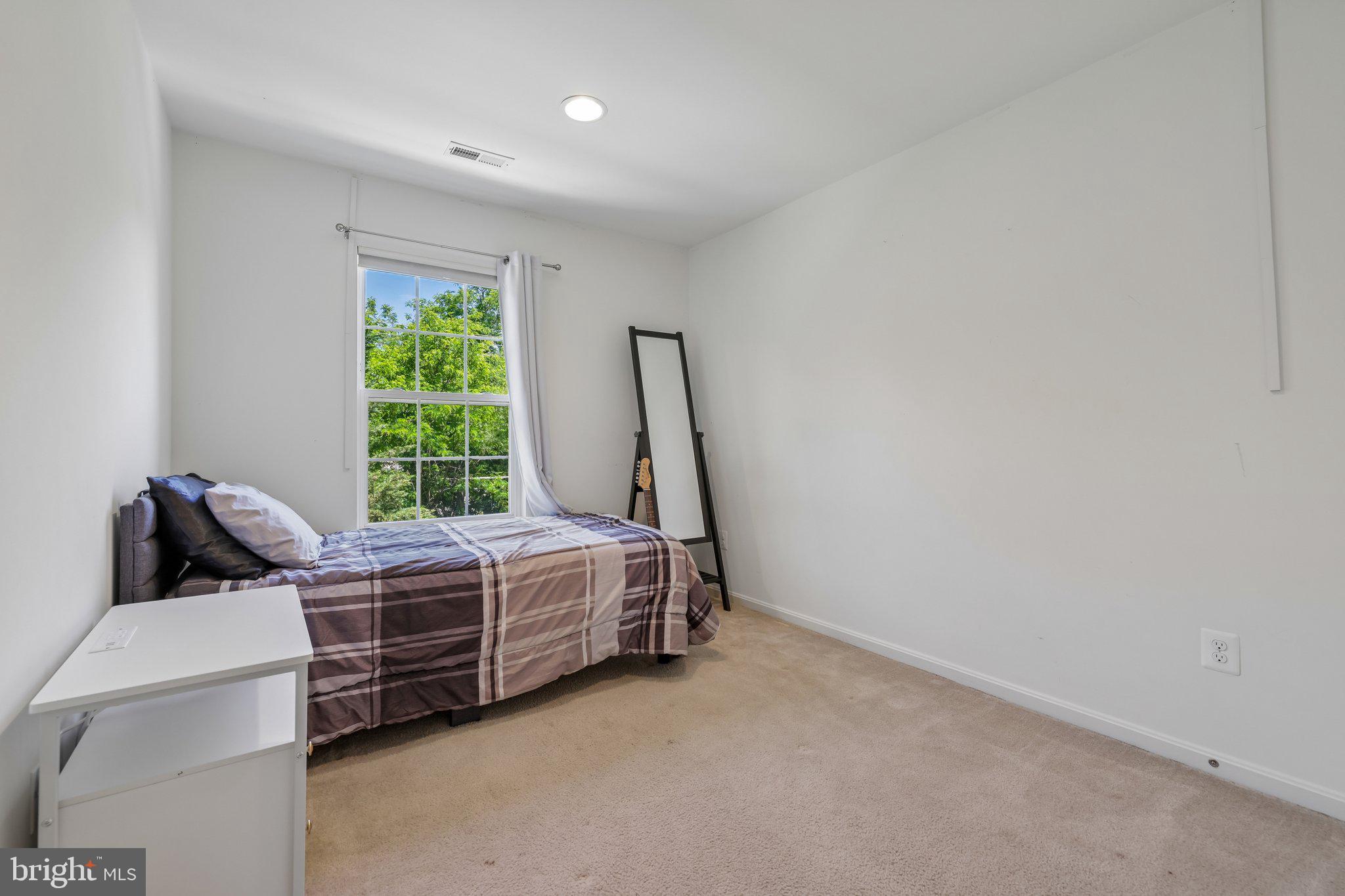 RESERVOIR RIDGE - Residential