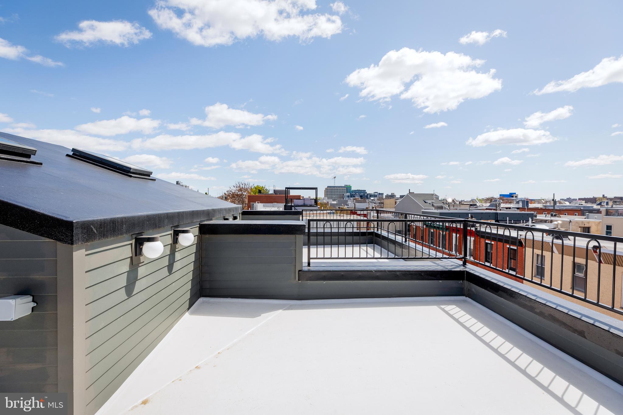 GRADUATE HOSPITAL - Residential
