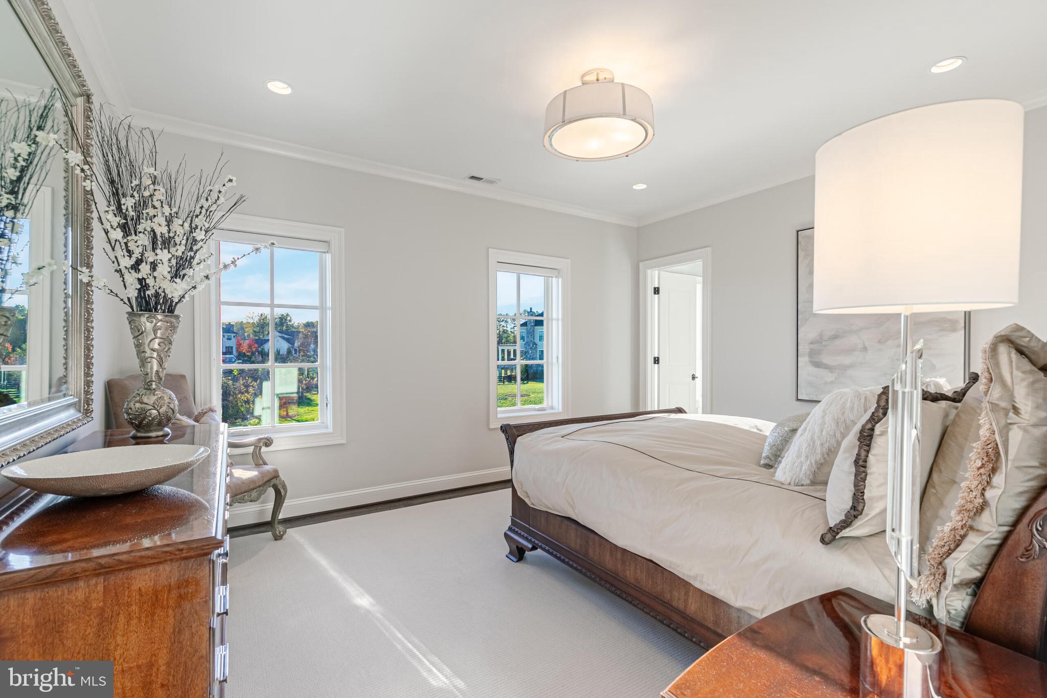 CREIGHTON FARMS - Residential