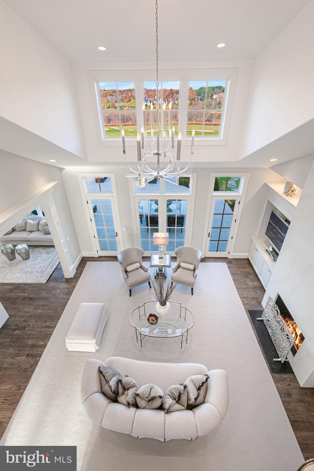 CREIGHTON FARMS - Residential