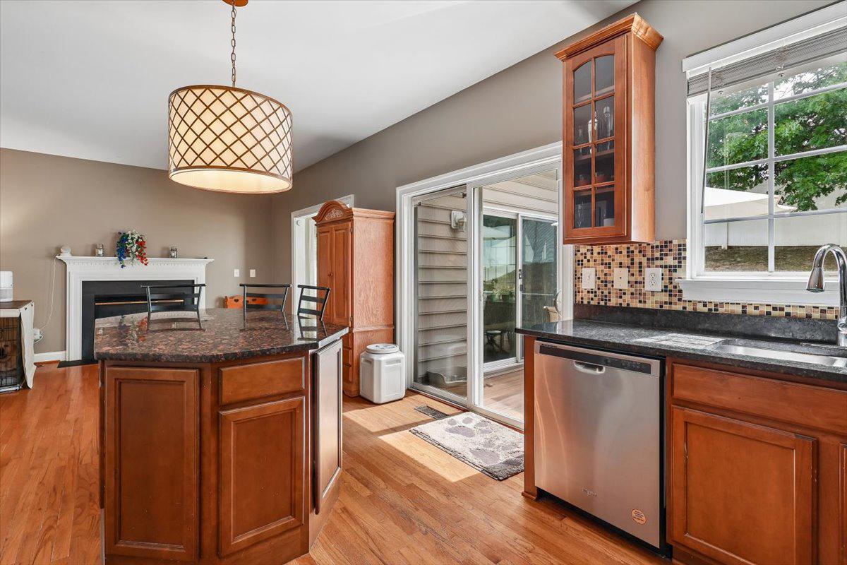 VILLAS AT SEVERNA PARK - Residential