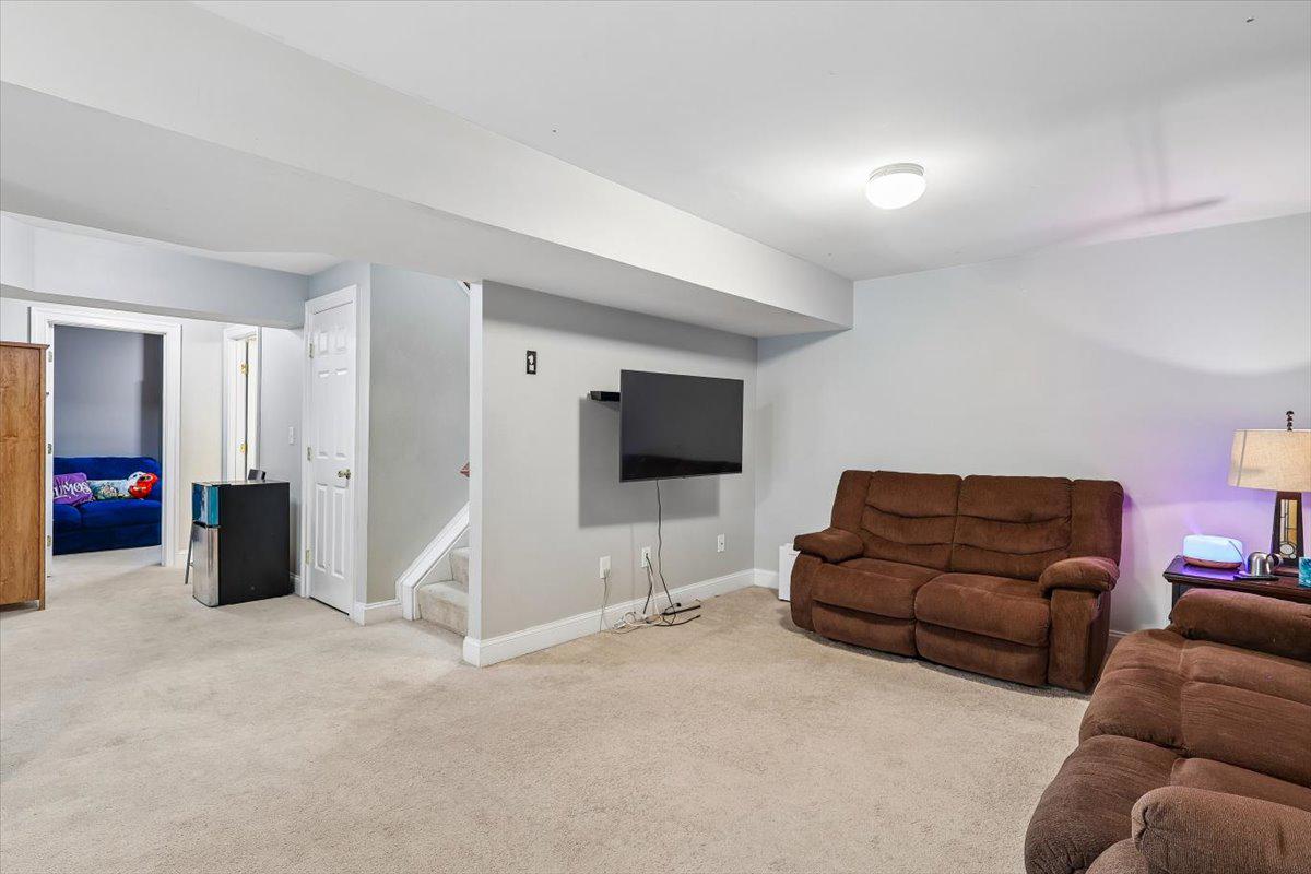 VILLAS AT SEVERNA PARK - Residential
