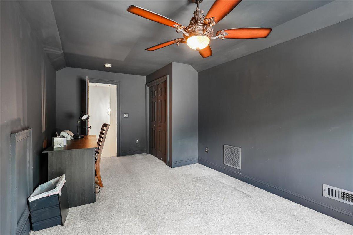 VILLAS AT SEVERNA PARK - Residential