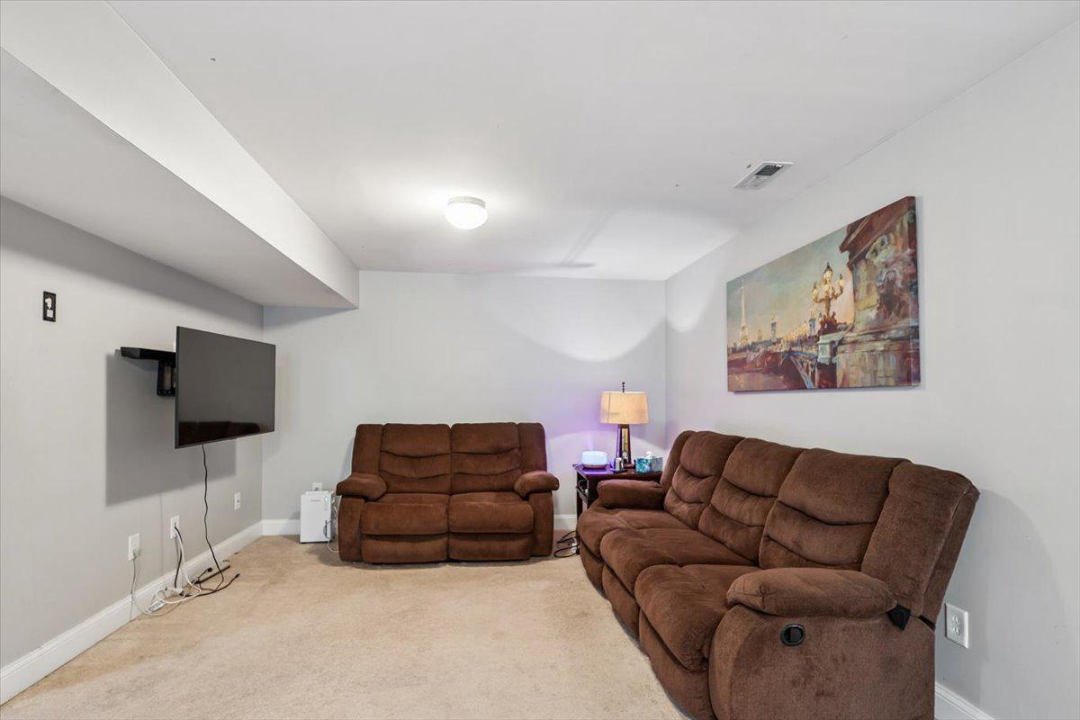 VILLAS AT SEVERNA PARK - Residential