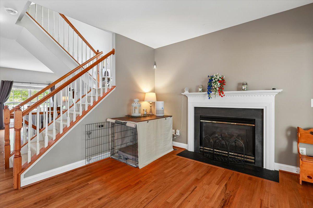 VILLAS AT SEVERNA PARK - Residential