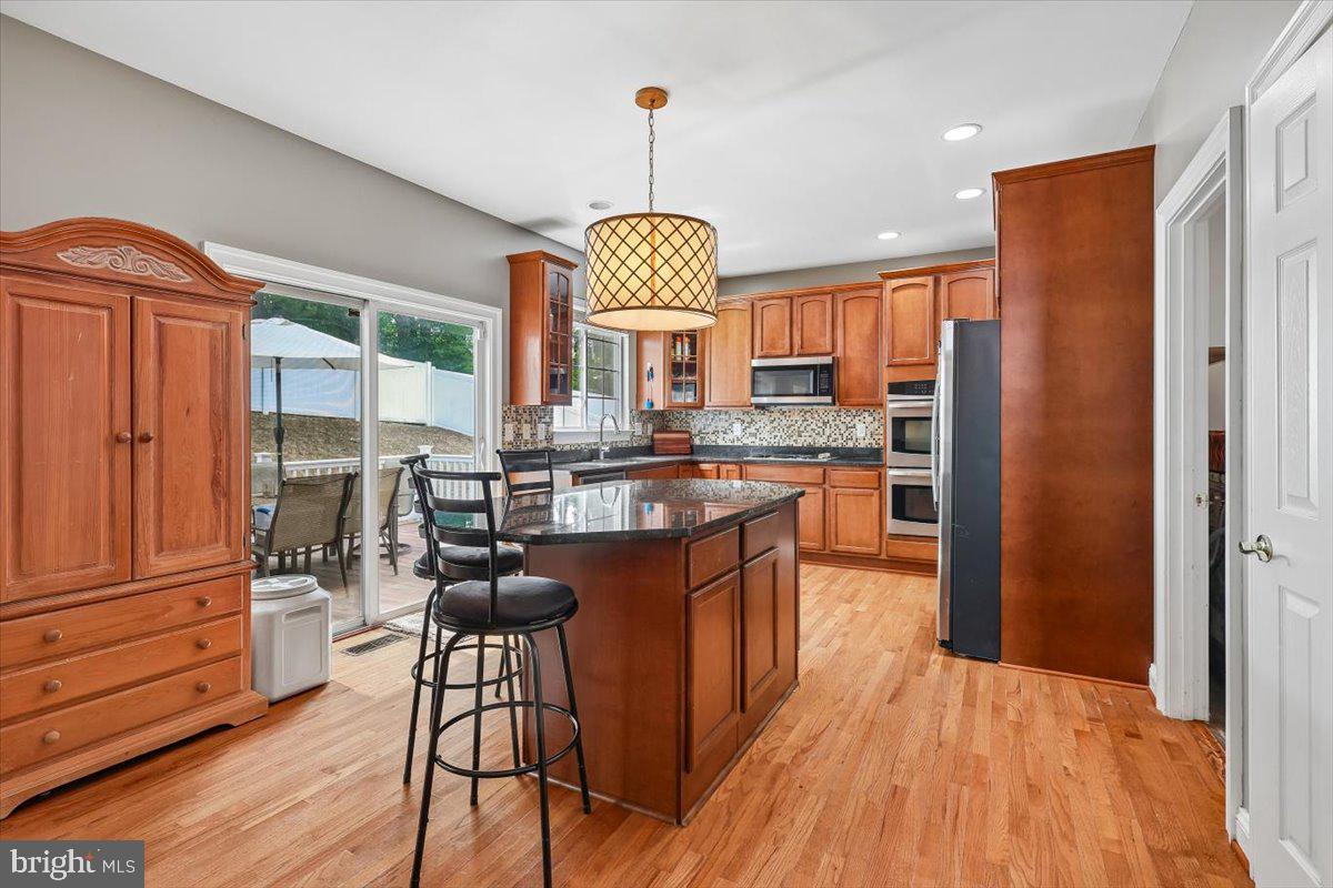 VILLAS AT SEVERNA PARK - Residential