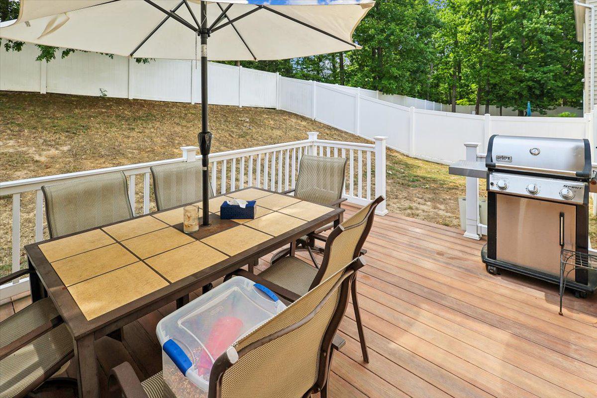 VILLAS AT SEVERNA PARK - Residential