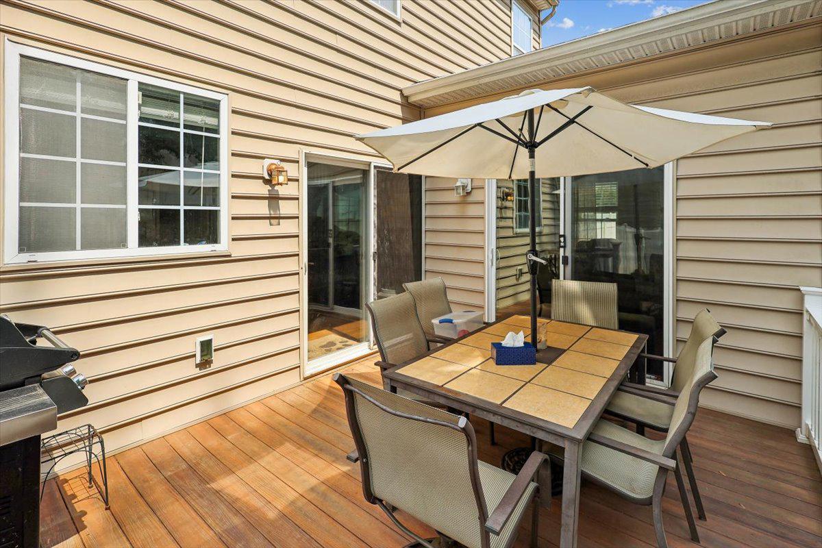 VILLAS AT SEVERNA PARK - Residential