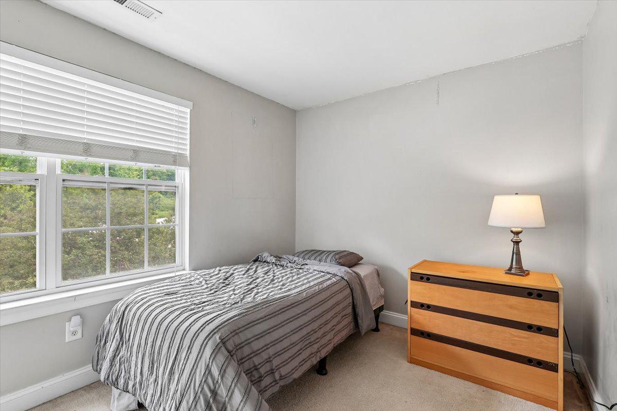 VILLAS AT SEVERNA PARK - Residential