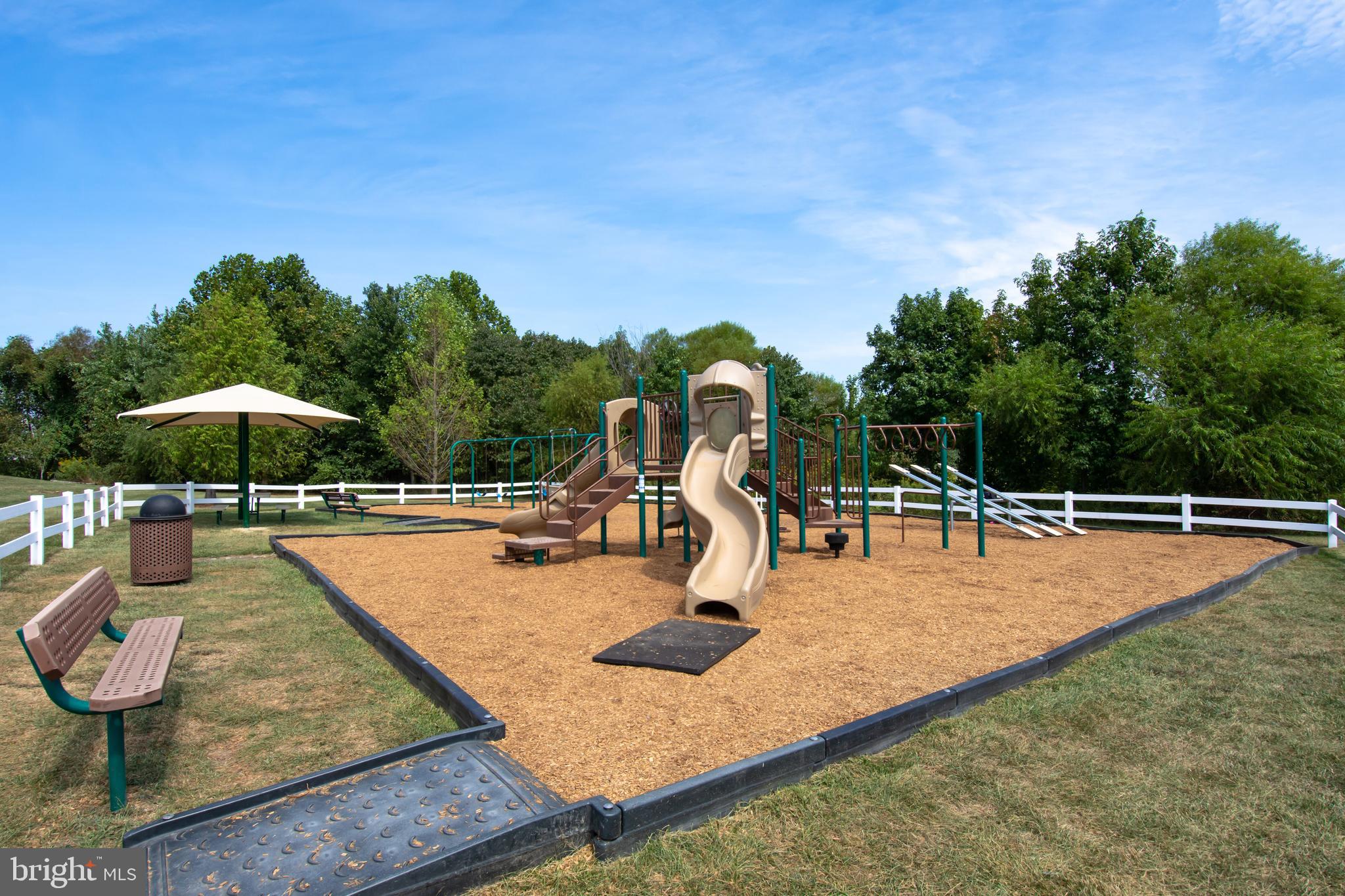 NORTH BROOK - Residential