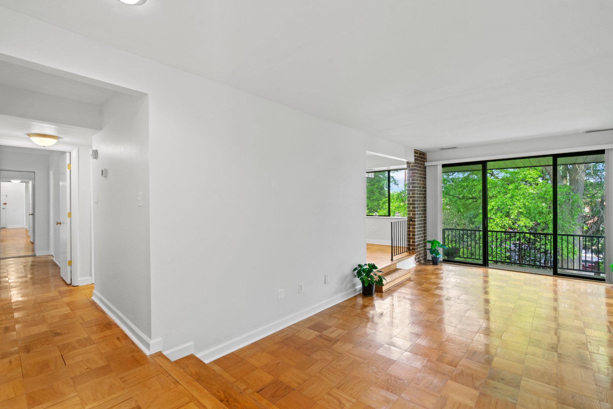 AMERICANA FINMARK - Residential