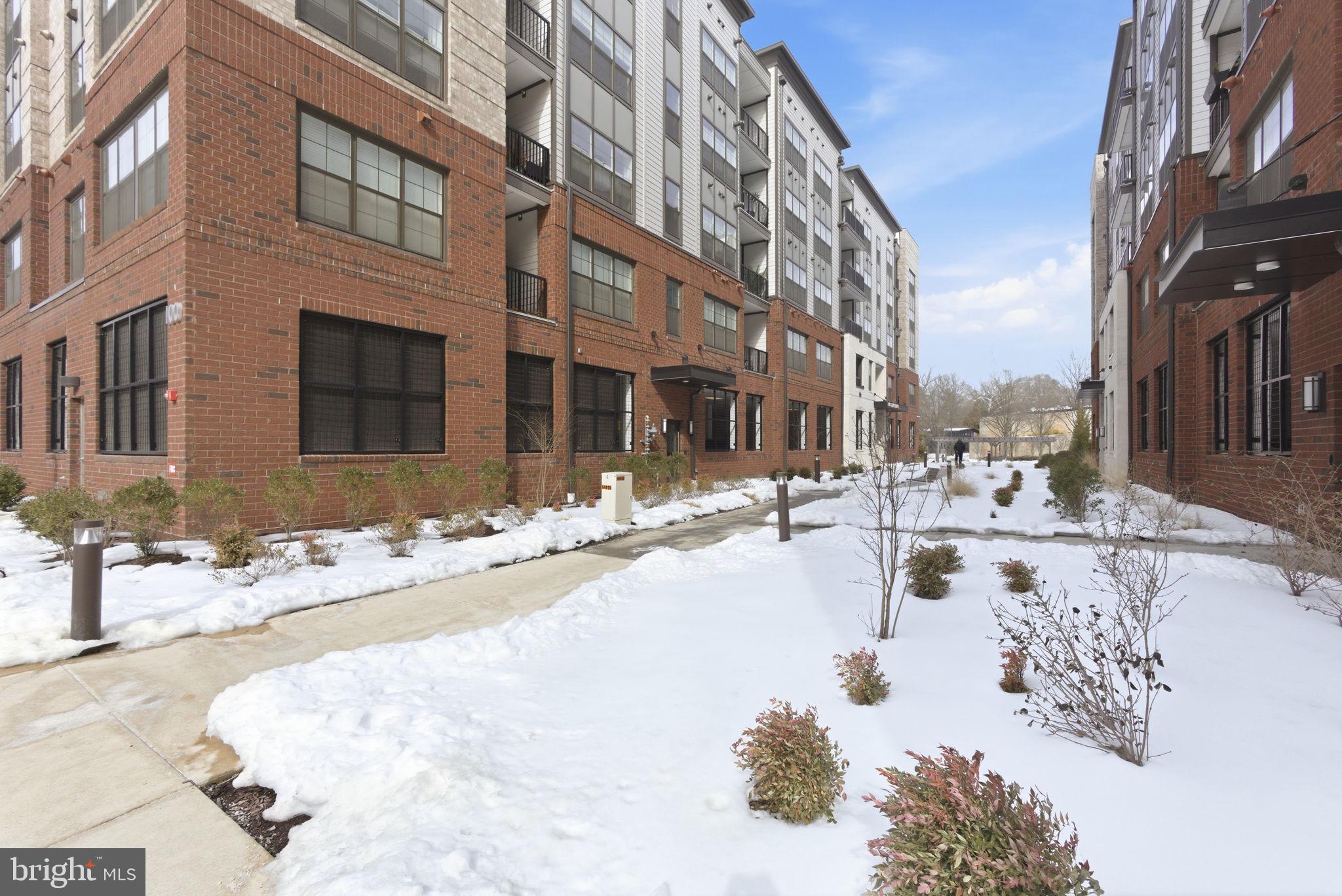 NATIONAL HARBOR - Residential