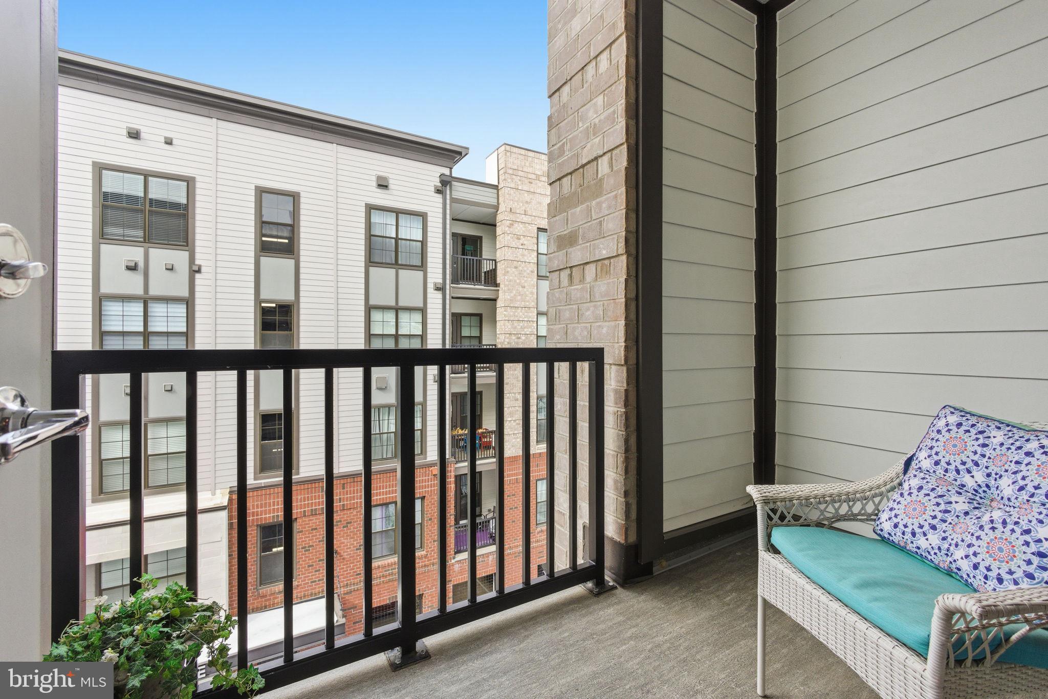 NATIONAL HARBOR - Residential